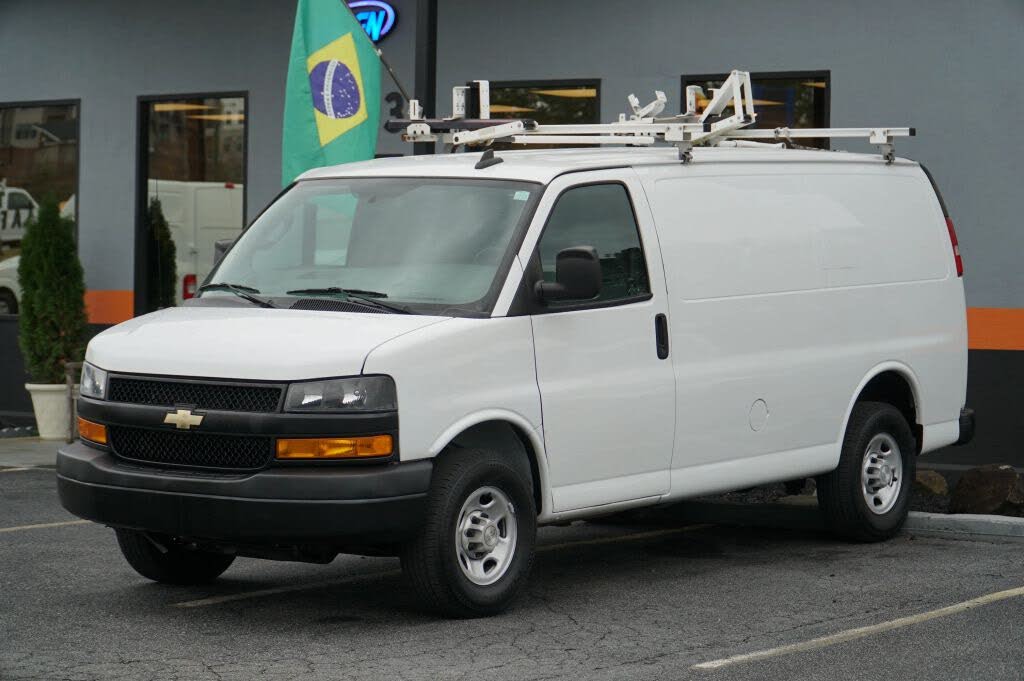 2020 Chevrolet Express Cargo 2500 RWD