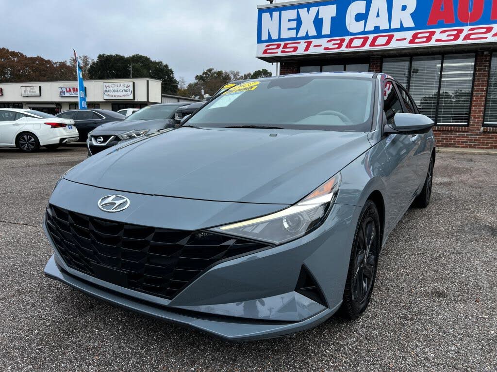 2021 Hyundai Elantra SEL FWD