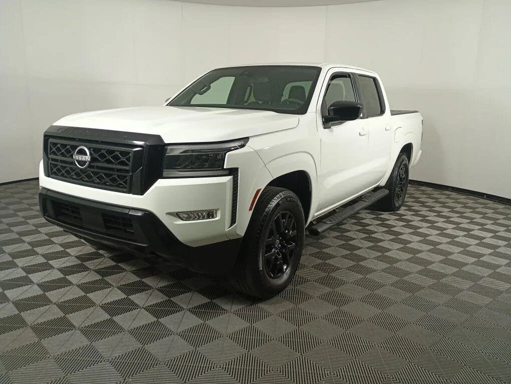 2023 Nissan Frontier SV Crew Cab 4WD