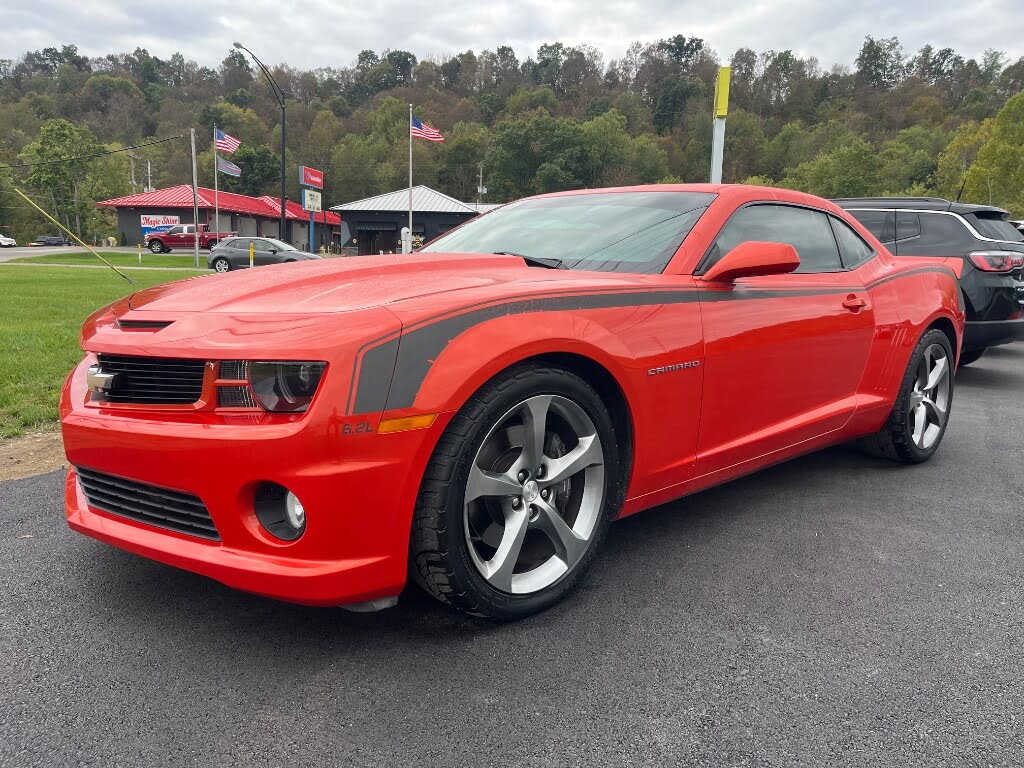 2013 Chevrolet Camaro 2SS Coupe RWD