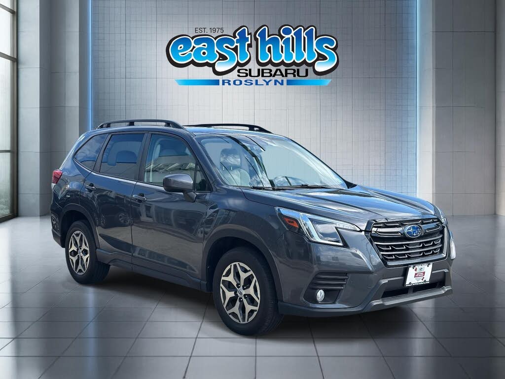 2022 Subaru Forester Premium Crossover AWD