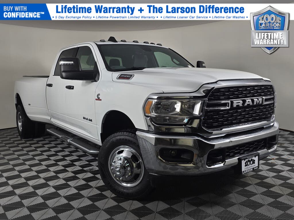 2024 RAM 3500 Big Horn Crew Cab LB DRW 4WD