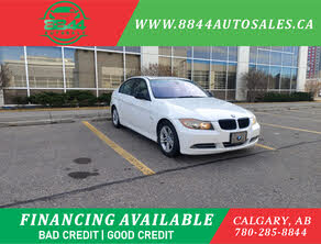 BMW 3 Series 328i Sedan RWD