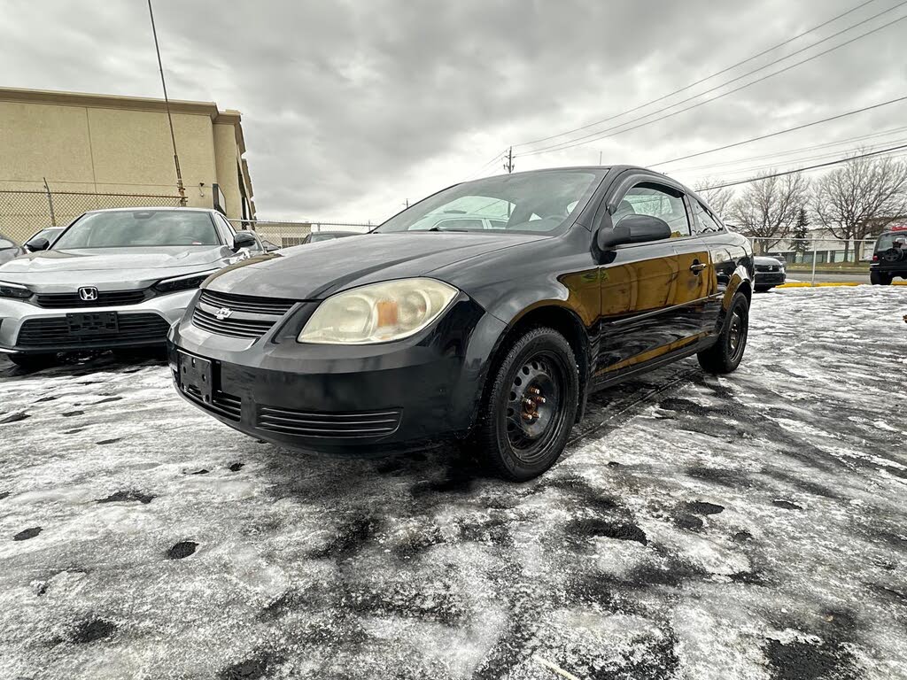 Chevrolet Cobalt 1LT Coupe FWD 2009