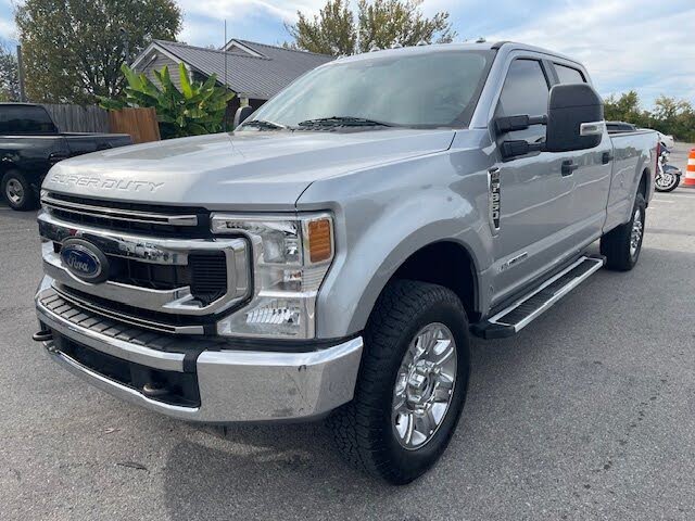 2022 Ford F-350 Super Duty XLT Crew Cab 4WD
