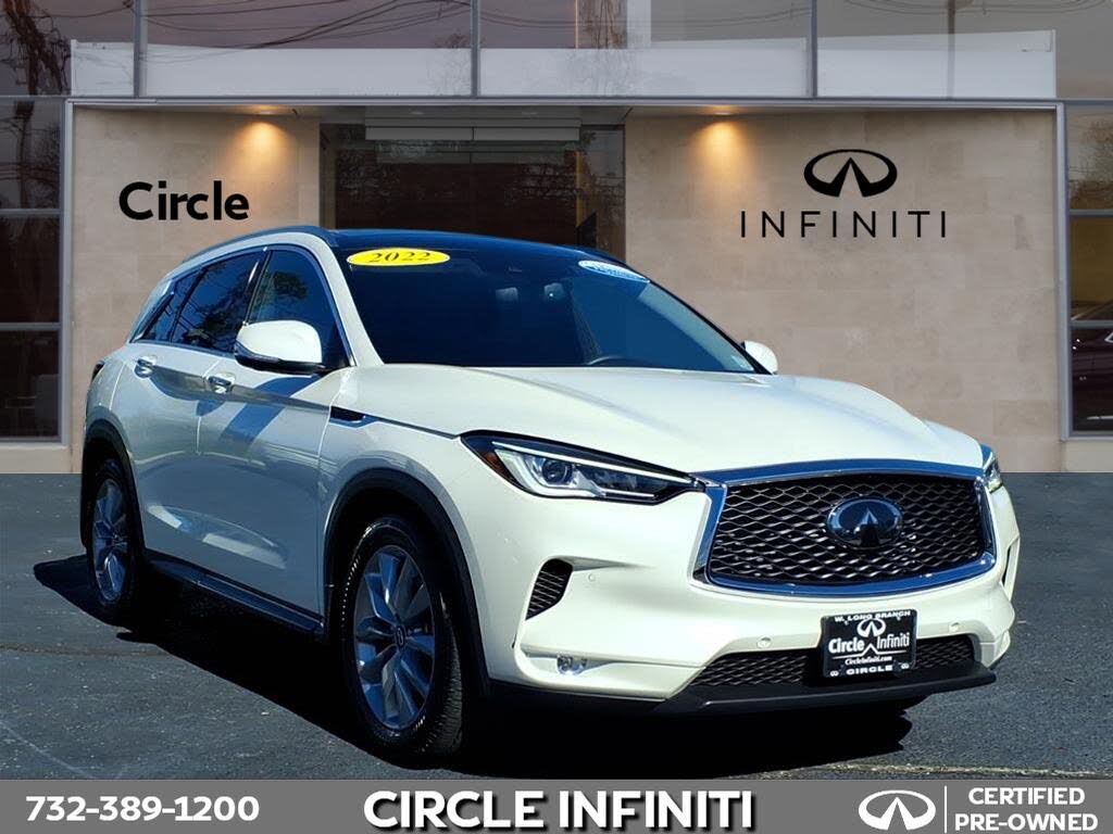 2022 INFINITI QX50 Essential AWD