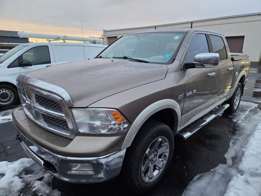 2009 Dodge RAM 1500 Laramie Crew Cab 4WD