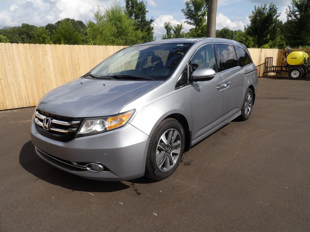 2017 Honda Odyssey Touring Elite FWD