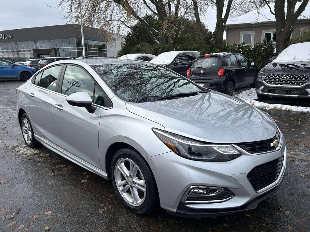 2018 Chevrolet Cruze LT Sedan FWD