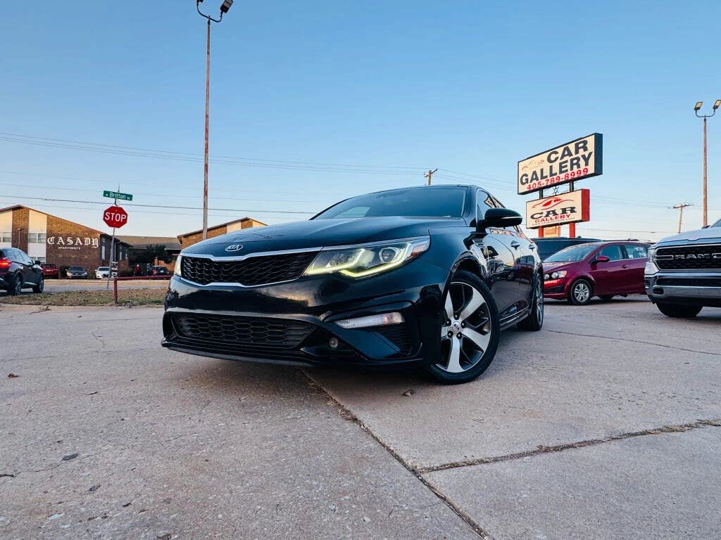 2019 Kia Optima S FWD