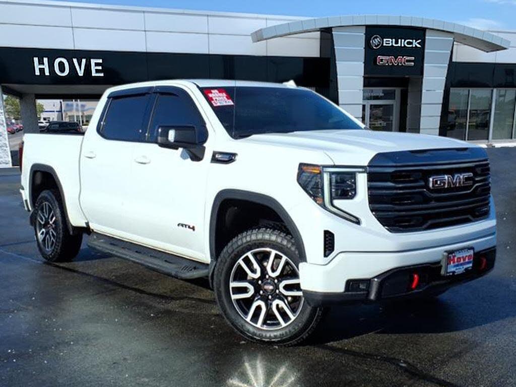 2022 GMC Sierra 1500 AT4 Crew Cab 4WD