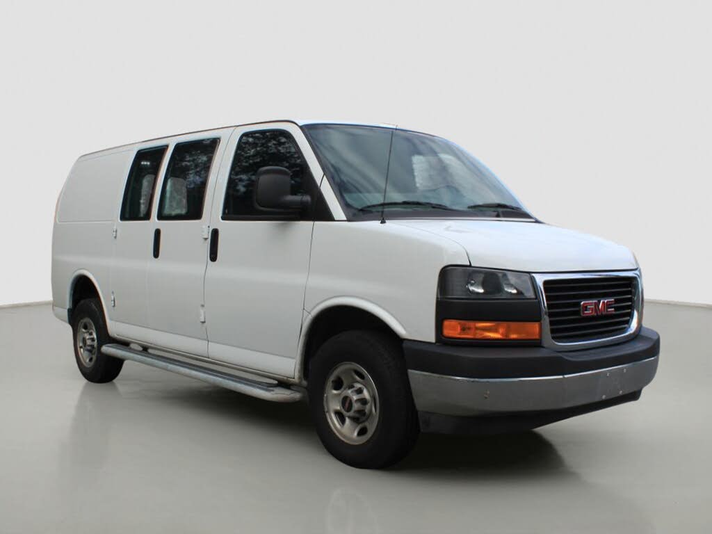 2023 GMC Savana Cargo 2500 RWD