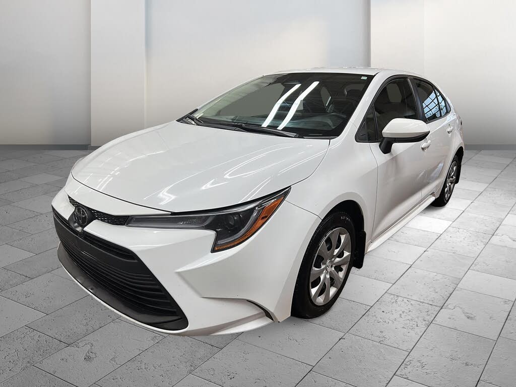 2023 Toyota Corolla LE FWD