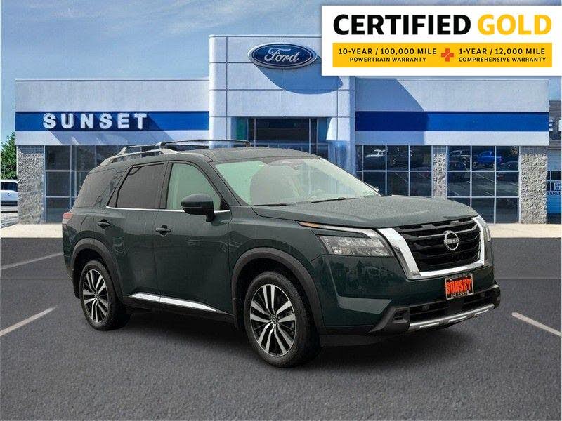 2025 Nissan Pathfinder Platinum 4WD