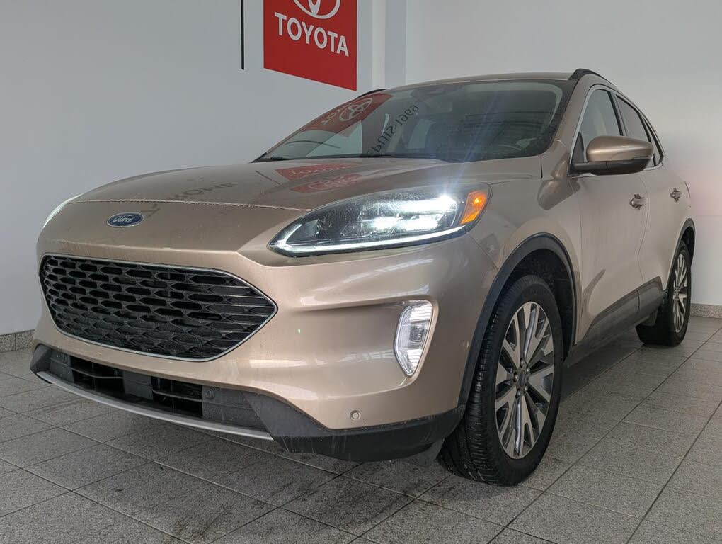 2020 Ford Escape Hybrid Titanium AWD