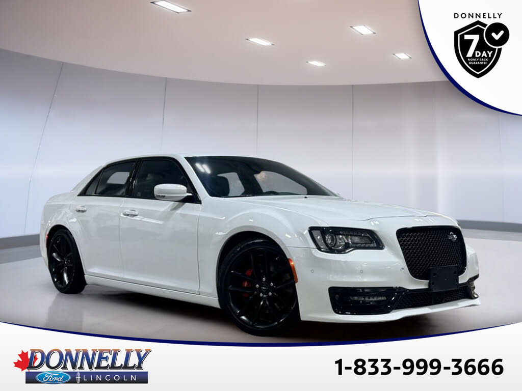 Chrysler 300 C RWD 2023