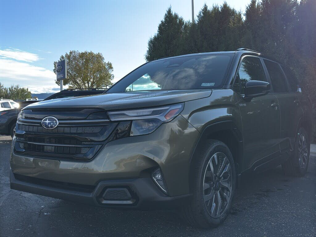 2025 Subaru Forester Hybrid Touring AWD
