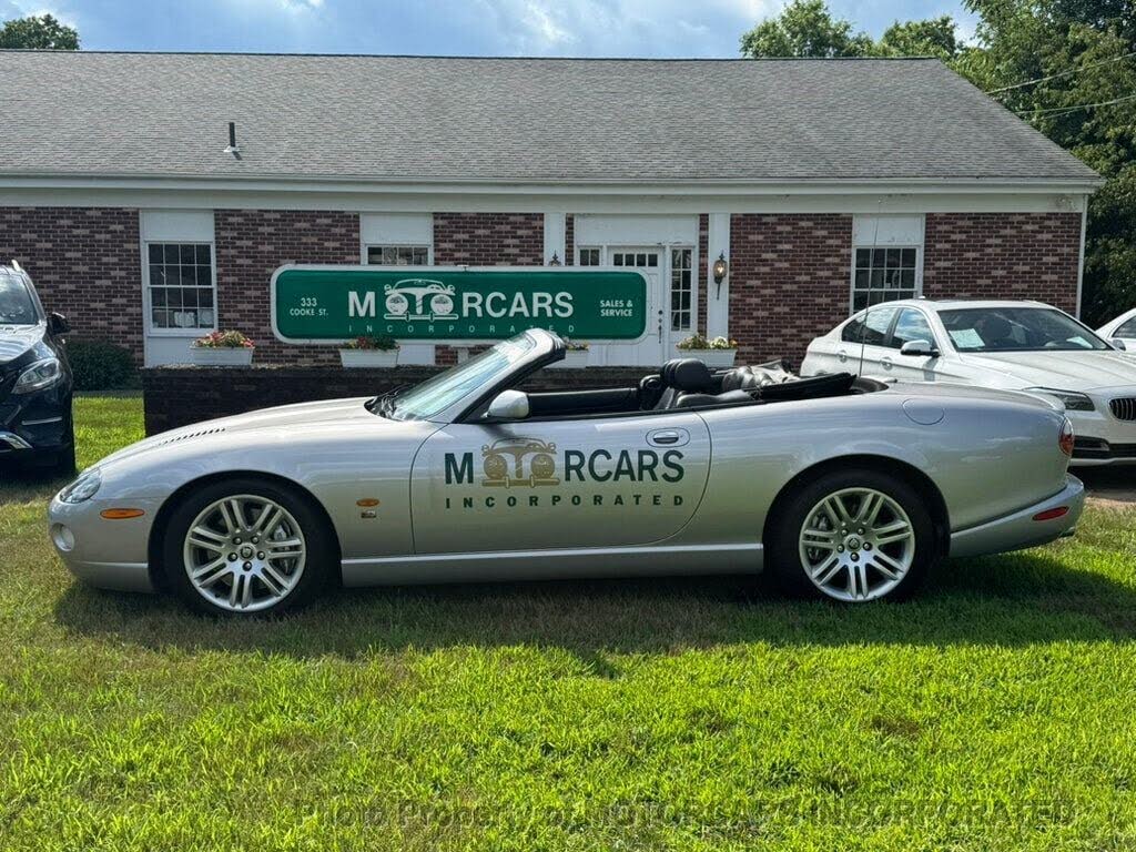 2005 Jaguar XK-Series XKR Convertible RWD