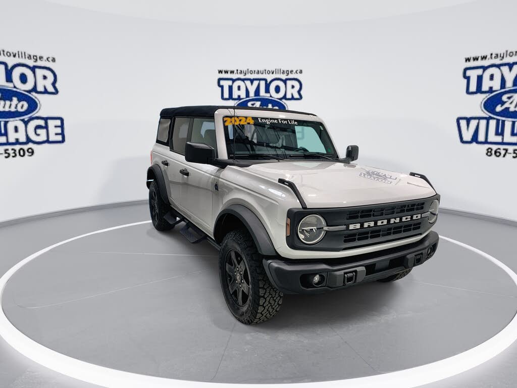 2024 Ford Bronco Black Diamond 4-Door 4WD