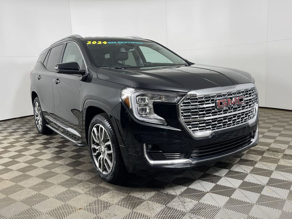 2024 GMC Terrain Denali AWD