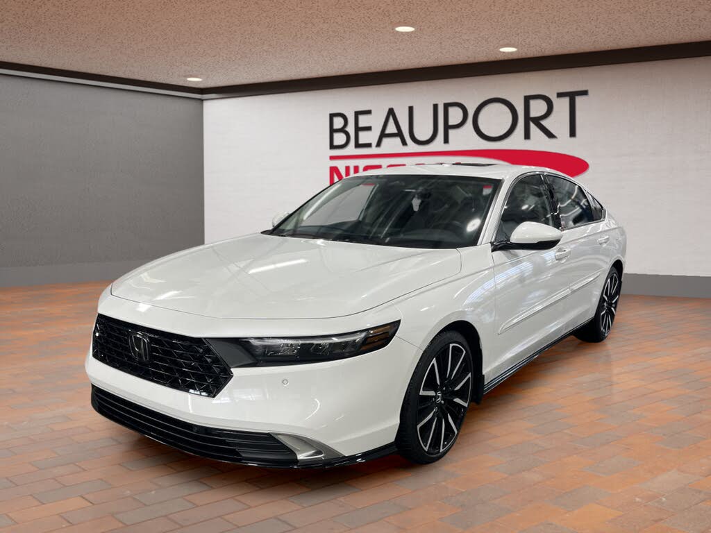 2023 Honda Accord Hybrid Touring FWD