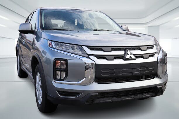 2023 Mitsubishi RVR ES AWC