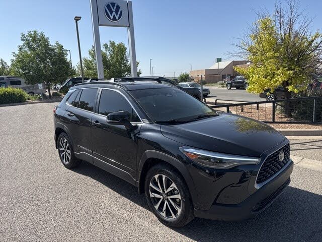 2024 Toyota Corolla Cross XLE AWD