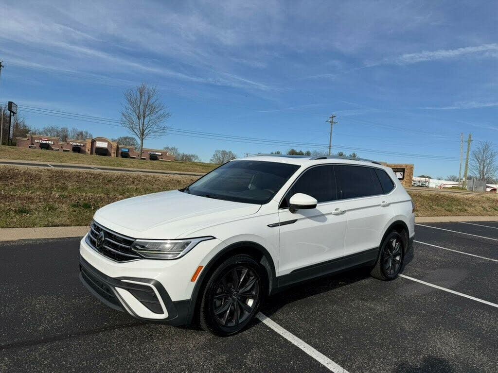 2022 Volkswagen Tiguan SE FWD