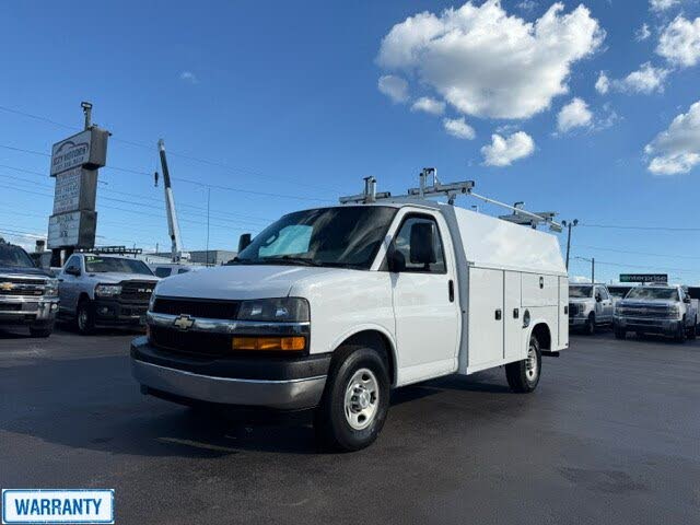 2020 Chevrolet Express Chassis 3500 139 Cutaway RWD