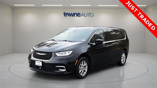 2024 Chrysler Pacifica Touring L FWD