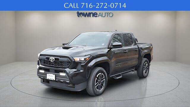 2025 Toyota Tacoma SR5 Double Cab 4WD