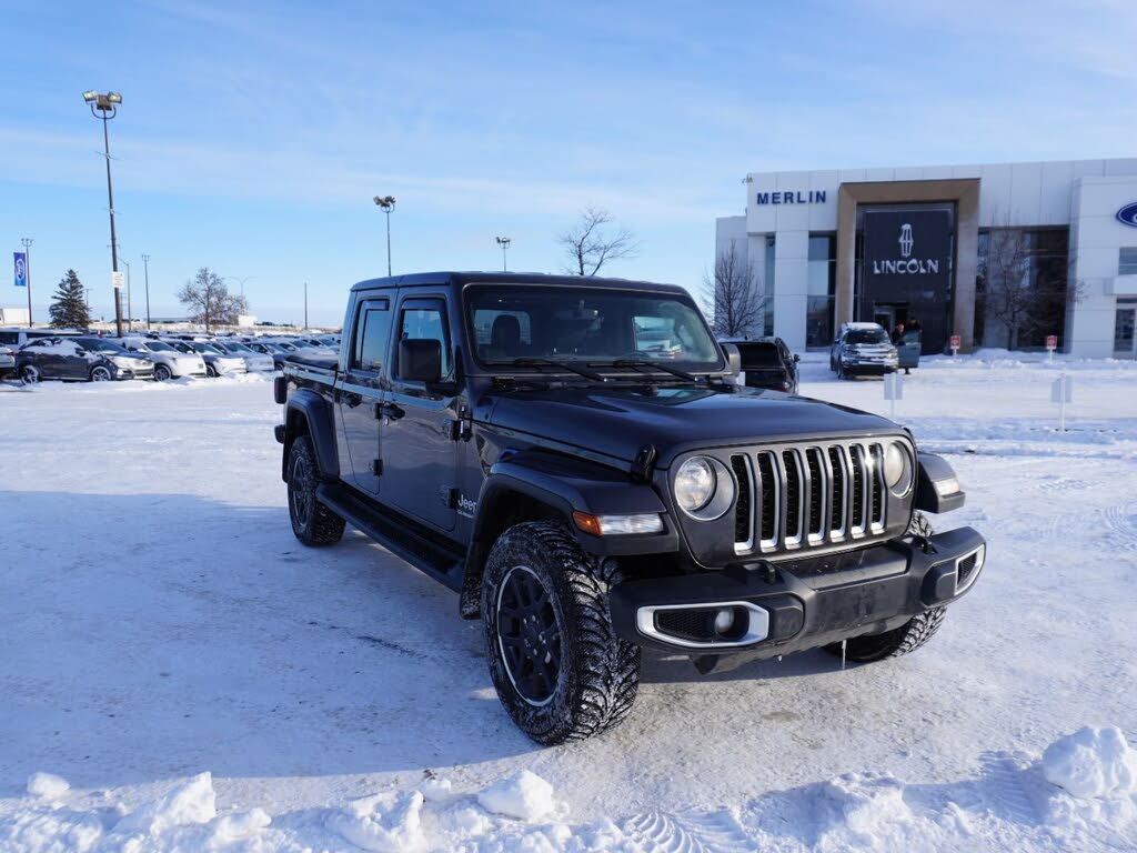 2021 Jeep Gladiator Overland Crew Cab 4WD