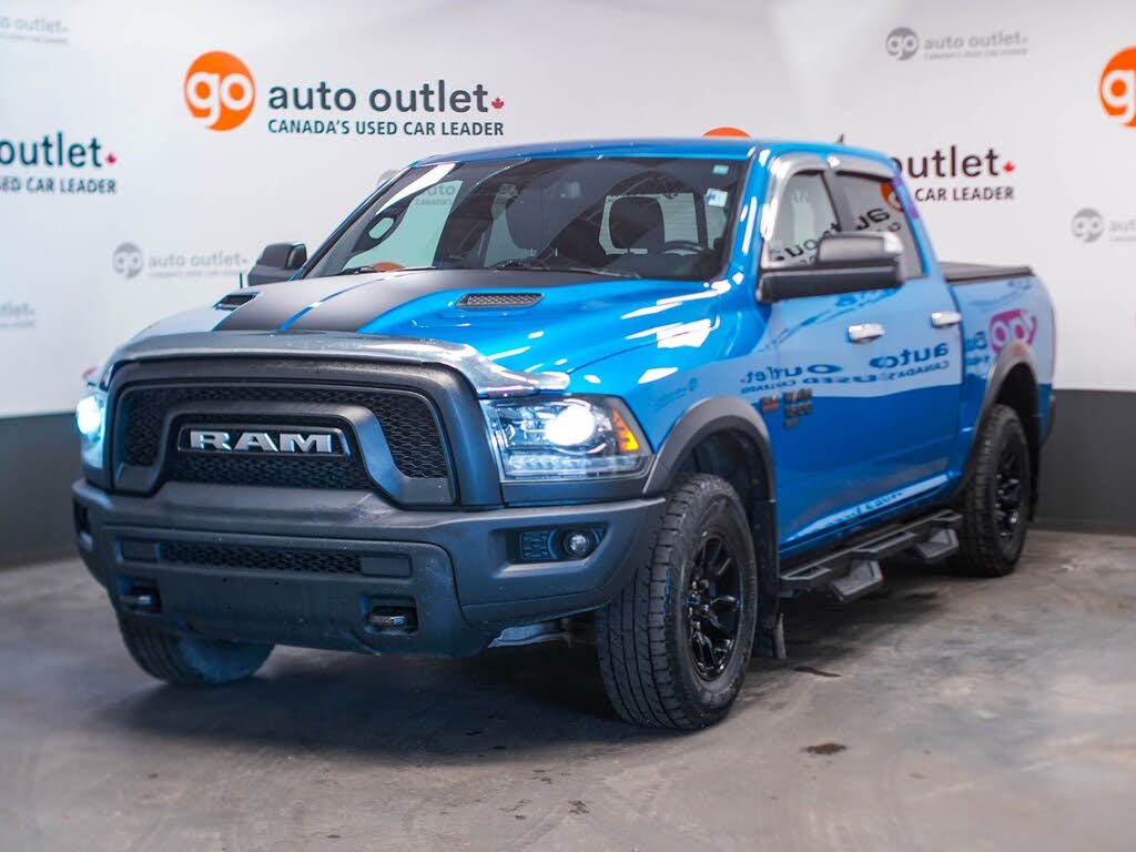 RAM 1500 Classic Warlock Crew Cab 4WD 2021