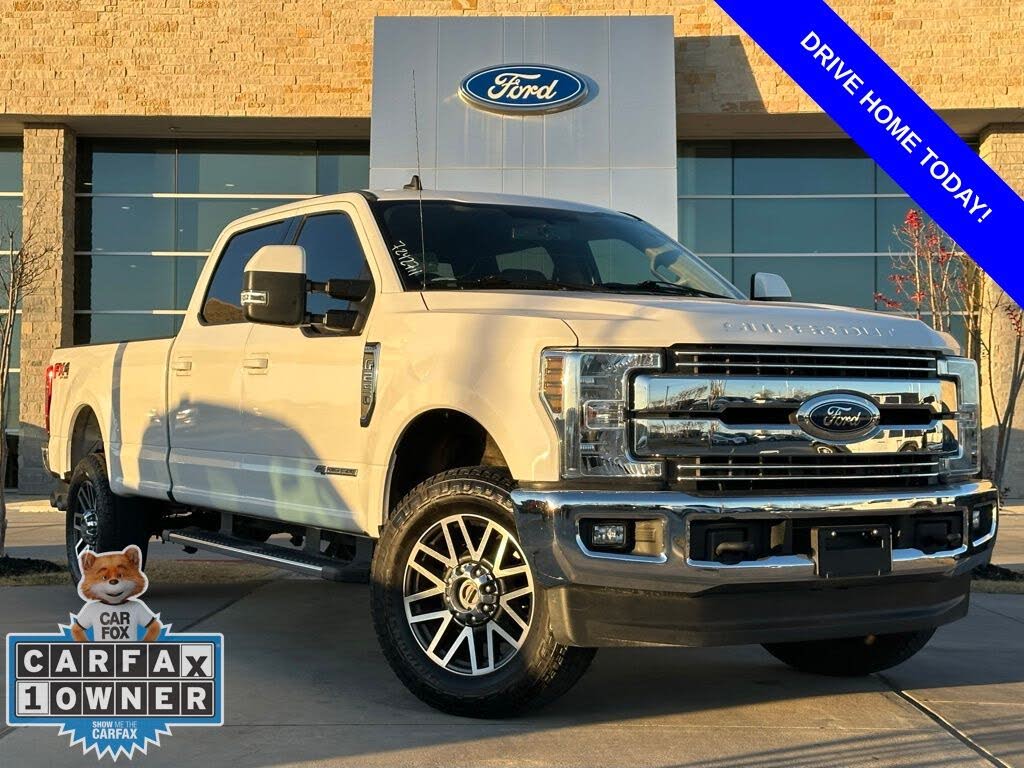 2019 Ford F-250 Super Duty Lariat Crew Cab 4WD