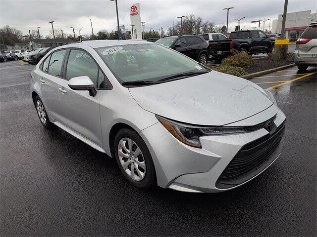 2024 Toyota Corolla LE FWD