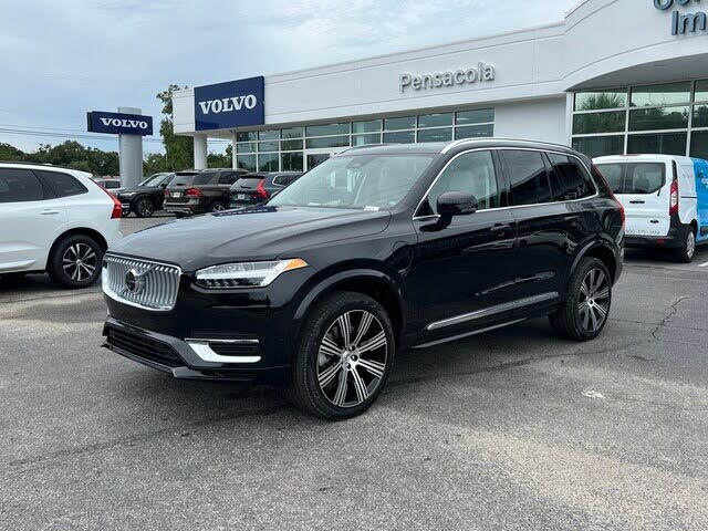 2025 Volvo XC90 Recharge T8 Plus Bright Theme 7-Passenger eAWD