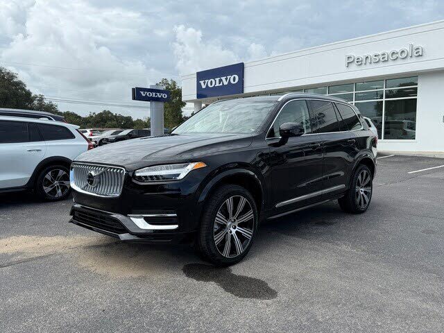 2025 Volvo XC90 Recharge T8 Plus Bright Theme 7-Passenger eAWD
