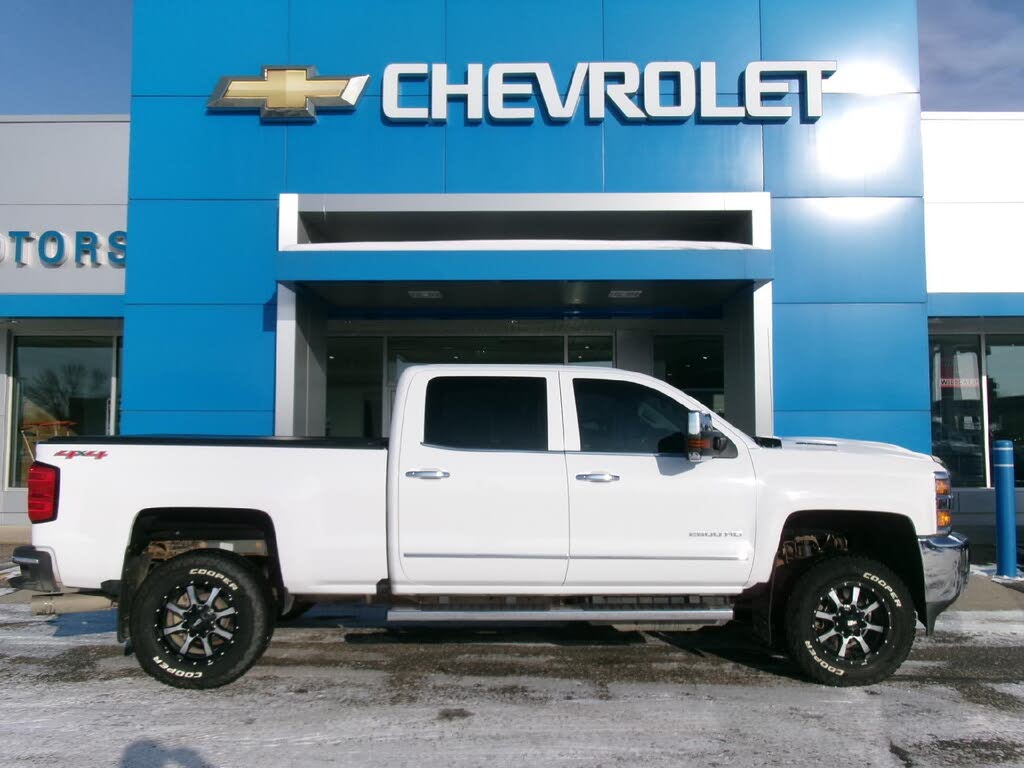 2017 Chevrolet Silverado 2500HD LTZ Crew Cab 4WD