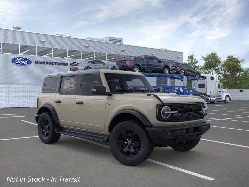 2025 Ford Bronco Outer Banks 4-Door 4WD