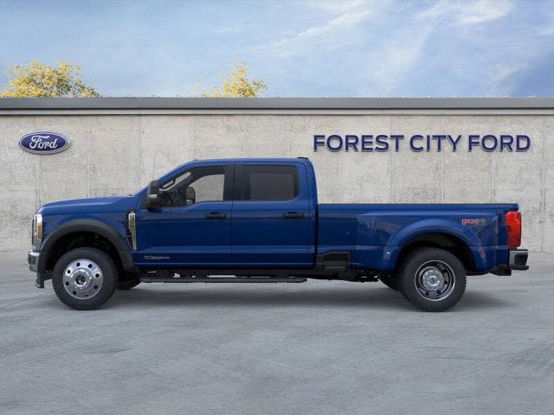 2026 Ford F-450 Super Duty XL Crew Cab LB DRW 4WD