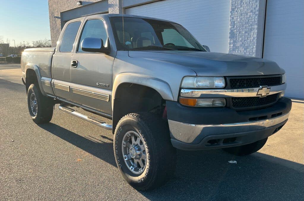 2001 Chevrolet Silverado 2500HD Extended Cab RWD