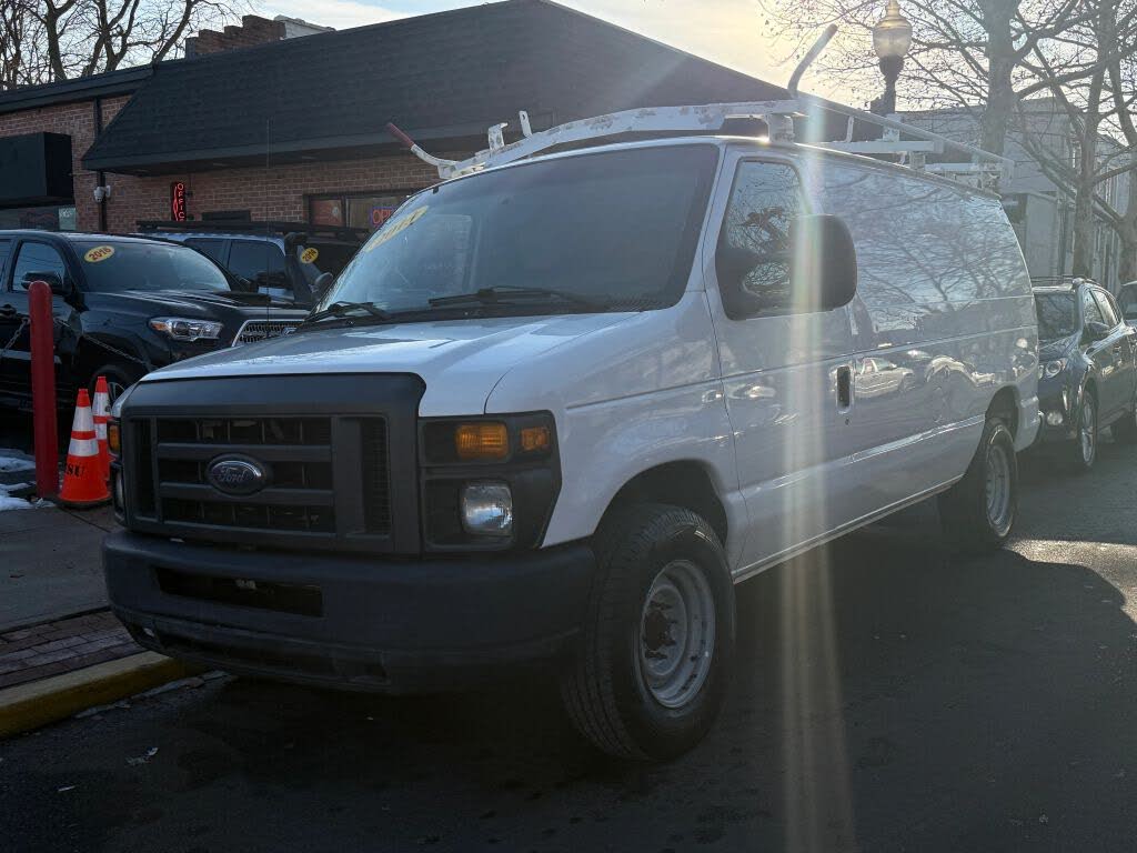 2013 Ford E-Series E-250 Cargo Van