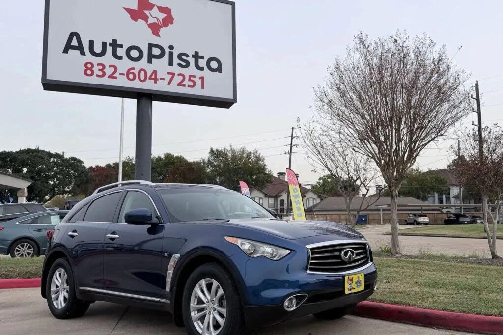 2014 INFINITI QX70 3.7 RWD