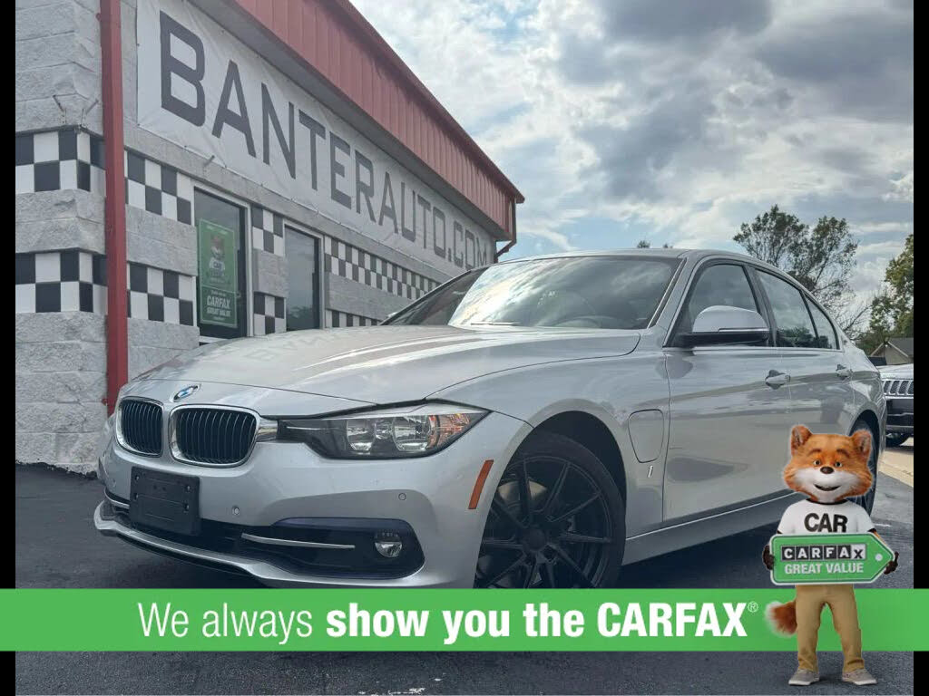 2017 BMW 3 Series 330e iPerformance Sedan RWD