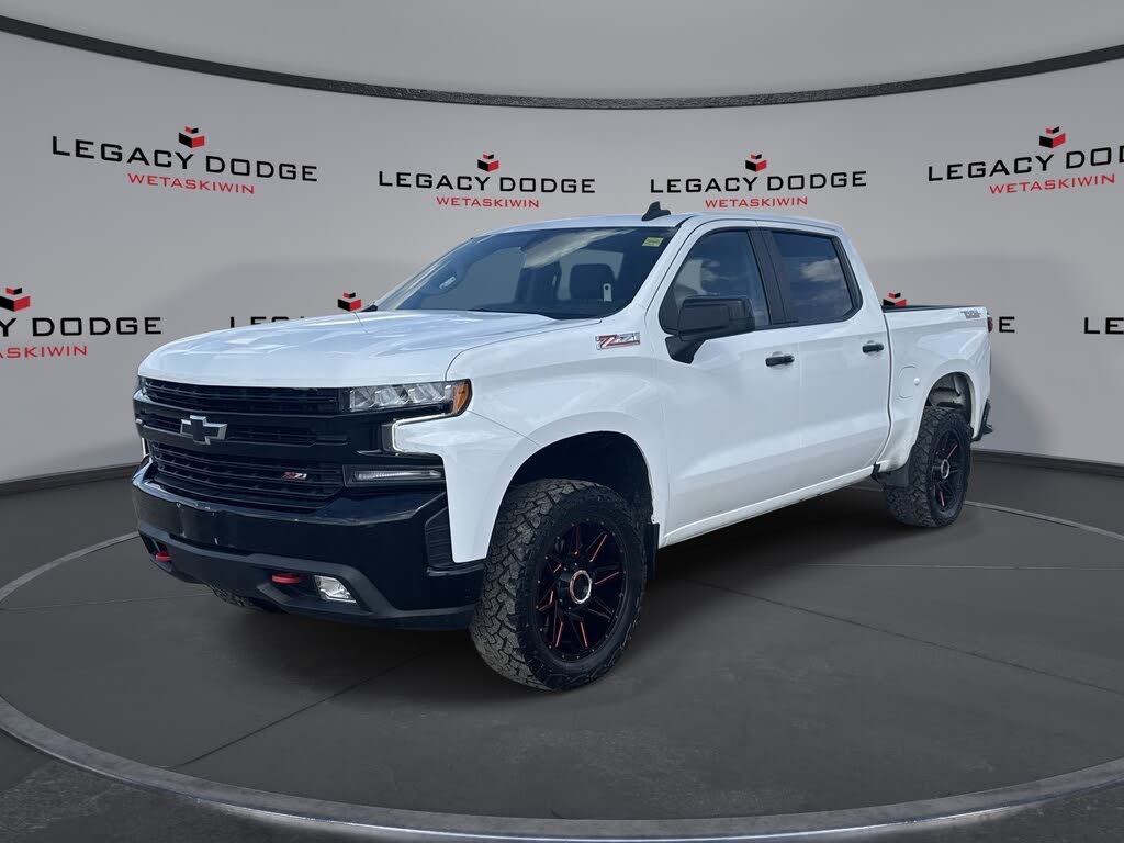 2022 Chevrolet Silverado 1500 LT Trail Boss Crew Cab 4WD