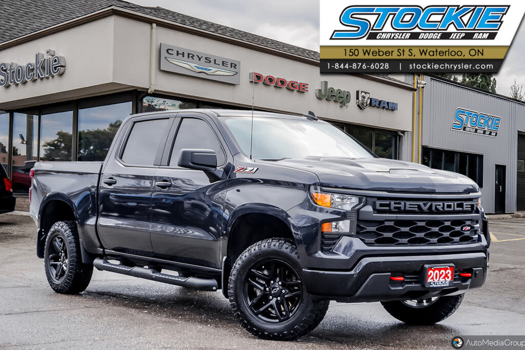 2023 Chevrolet Silverado 1500 Custom Trail Boss Crew Cab 4WD