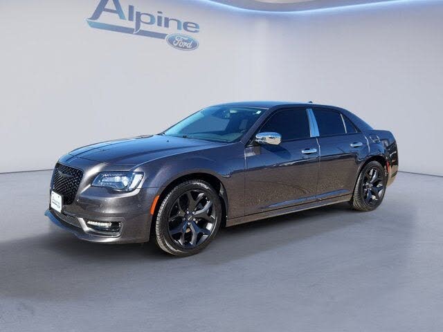 2022 Chrysler 300 Touring L RWD