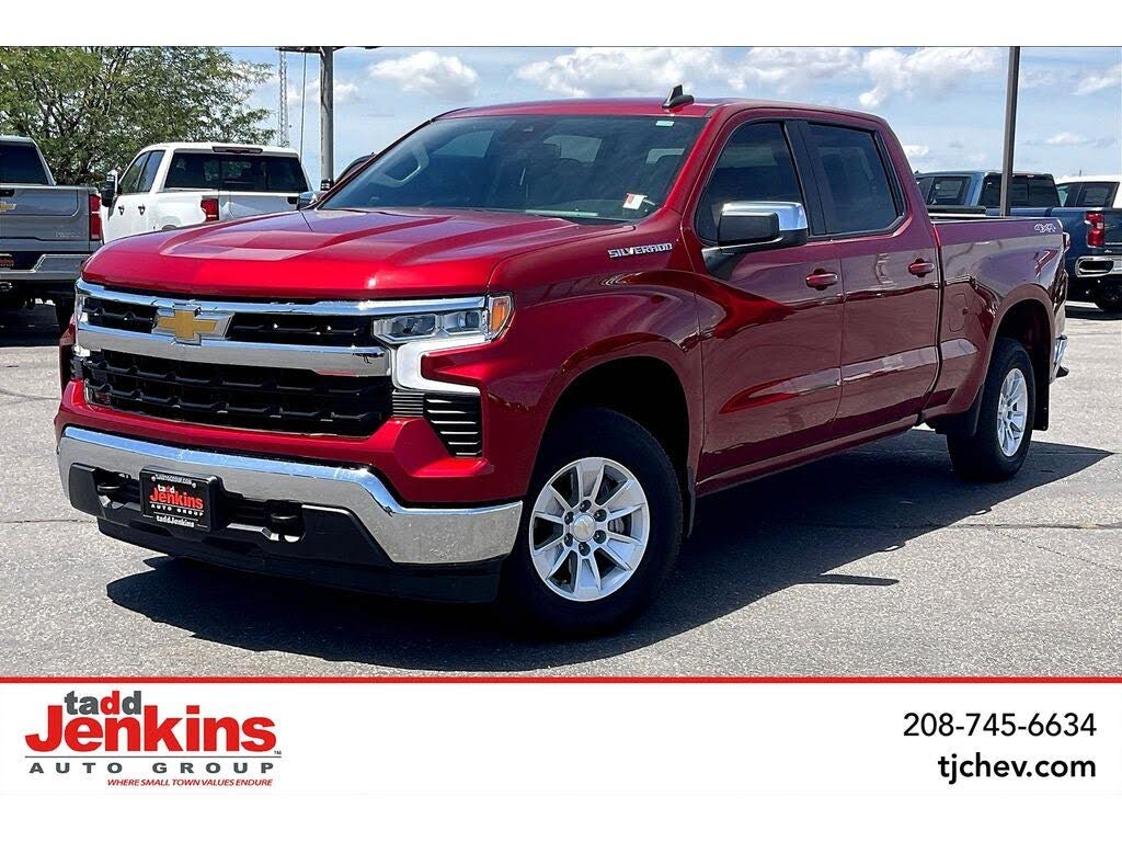 2023 Chevrolet Silverado 1500 LT Crew Cab 4WD