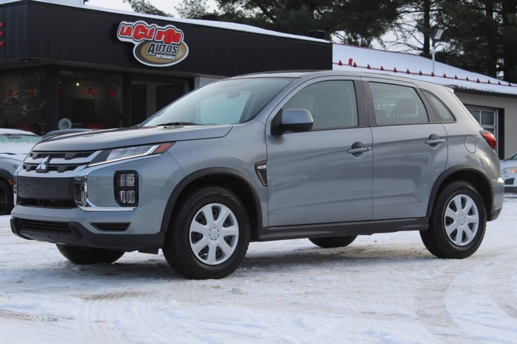 2024 Mitsubishi RVR ES AWC