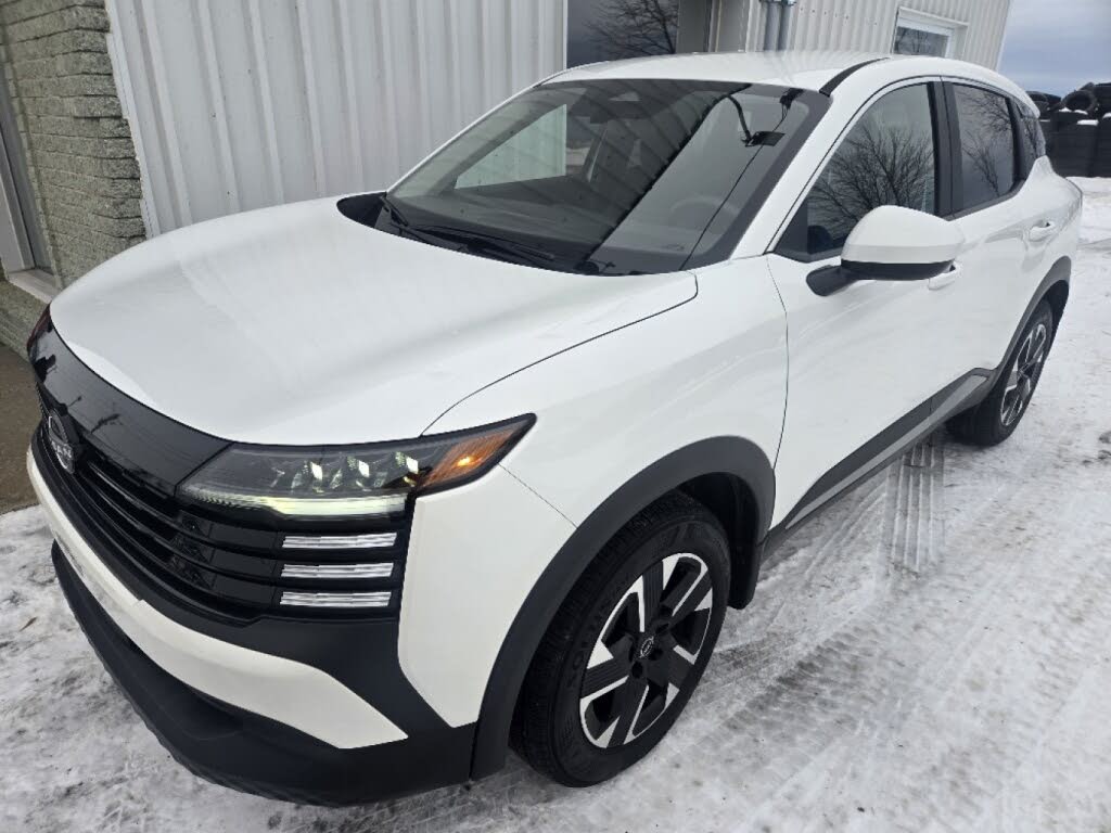 2025 Nissan Kicks SV AWD